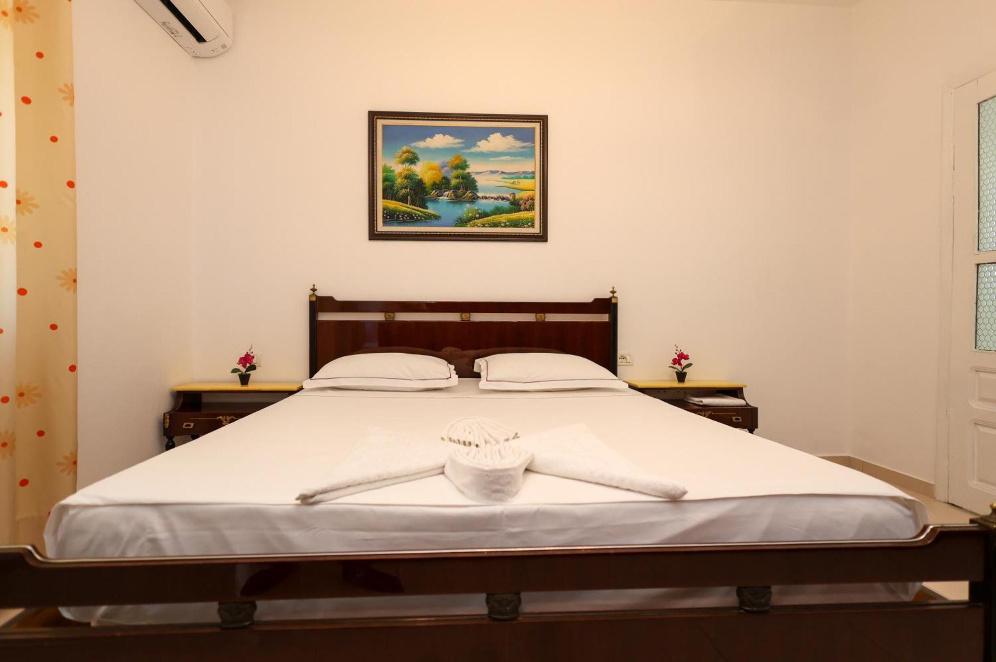 Apartaments Mimani 2 Berat Pokoj fotografie