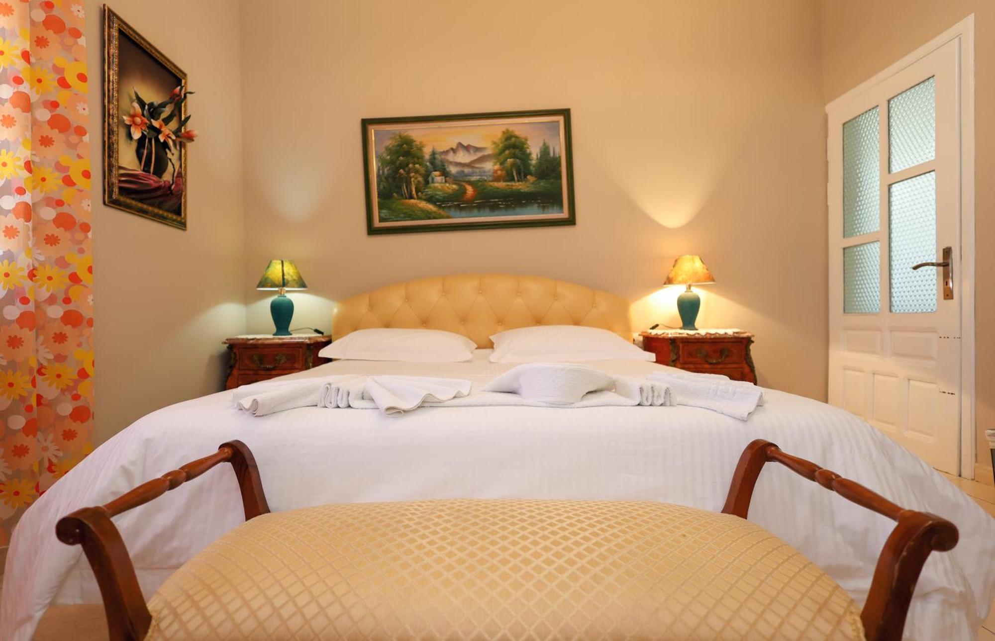 Apartaments Mimani 2 Berat Pokoj fotografie