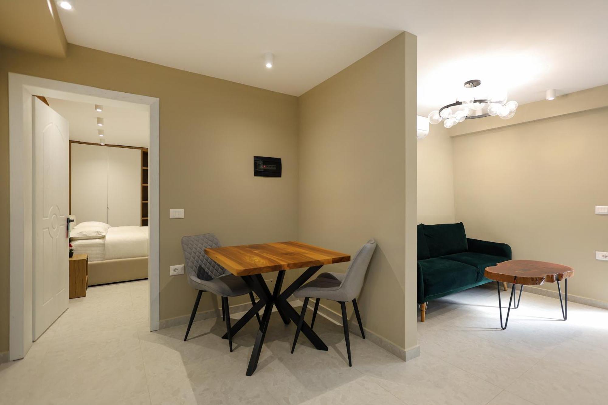 Apartaments Mimani 2 Berat Pokoj fotografie